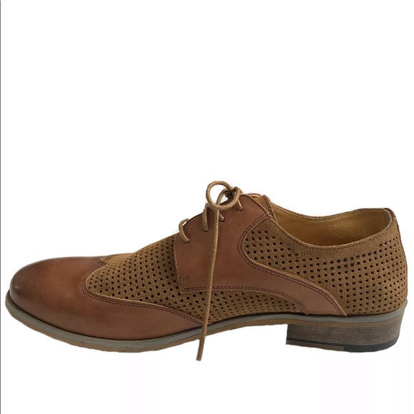Joe’s Men’s Leather Chestnut Brown Oxford Shoe